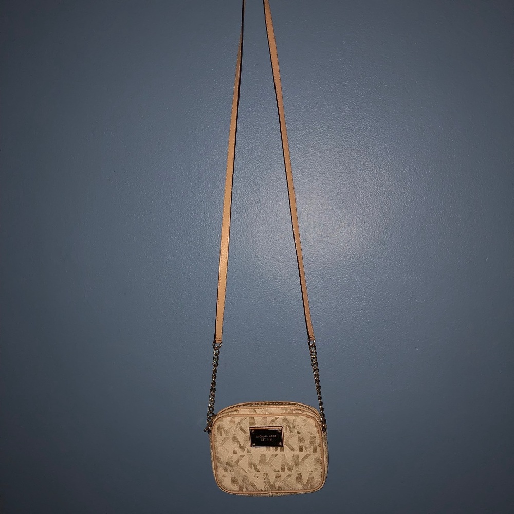 Michael Kors Jet Set Signature Crossbody, Vanilla